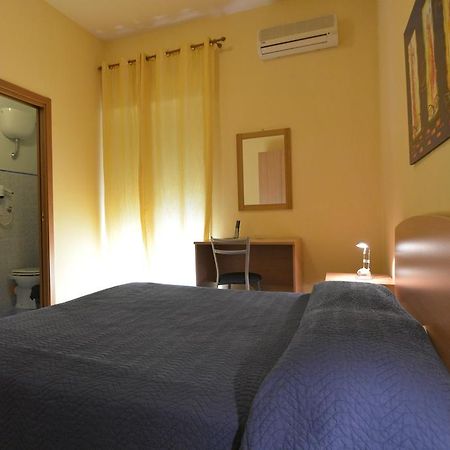 Dependance La Mouette Hotell Termini Imerese Eksteriør bilde